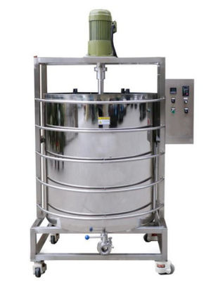 Linea di produzione di rossetti 500L grande volume serbatoio dissolvente cera balsamo rossetto