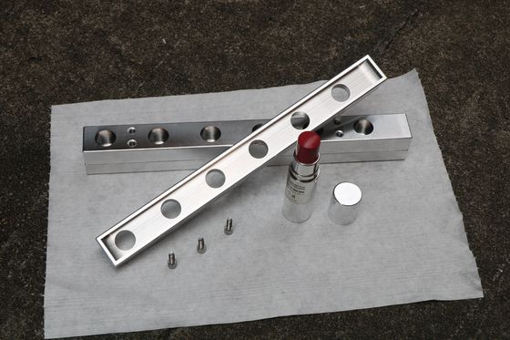 6 fori Vermicelli Professional Lipstick Mold CE ISO certificato