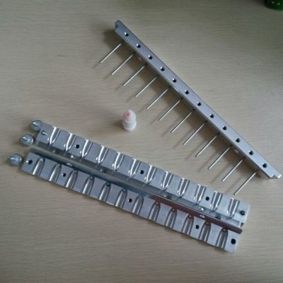 Legatura di alluminio Linia di produzione di rossetto Diy Mould di rossetto 12 fori