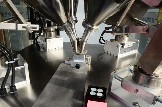 940 mm altezza del tavolo Macchina per la produzione di polvere cosmetica