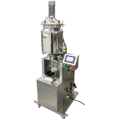 220V 2.3kw Automatic Lip Gloss Filling Machine Due teste di Gloss Labbra Quantitative Filling Machine
