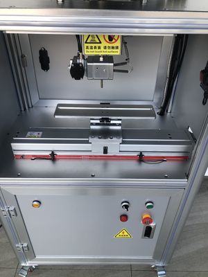 Linea di produzione di rossetti completamente automatica con testa singola, doppia canna, macchina di riempimento di rossetti ad alta velocità