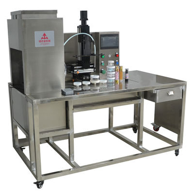 Macchina di riempimento di crema isolante a sfere granulari a quattro colori